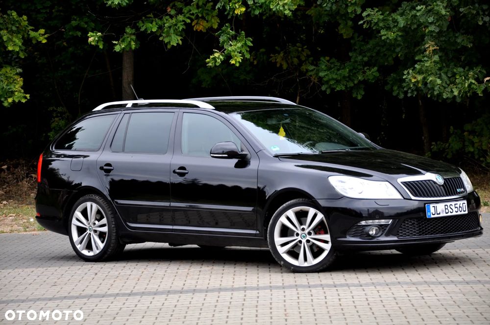 Skoda Octavia Combi 2.0 TDI CR DPF RS - 4