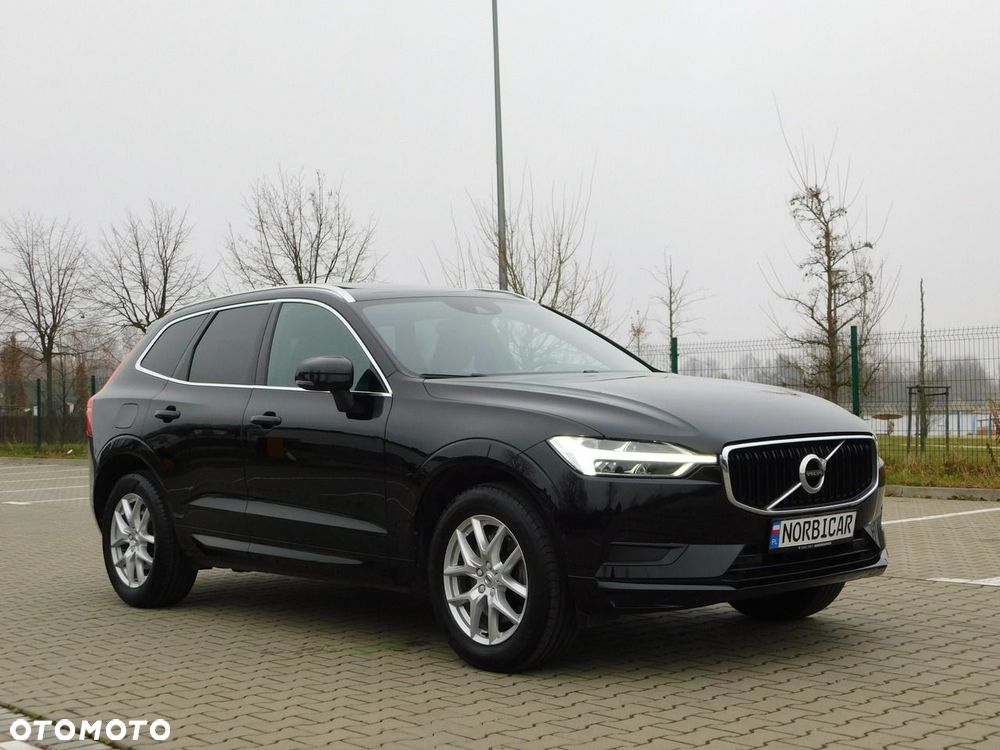 Volvo XC 60 D4 Momentum Pro - 4