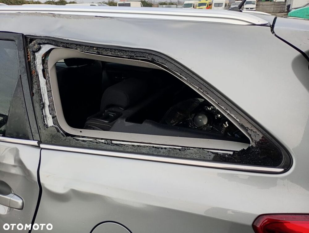 Toyota Auris 1.6 Life - 11