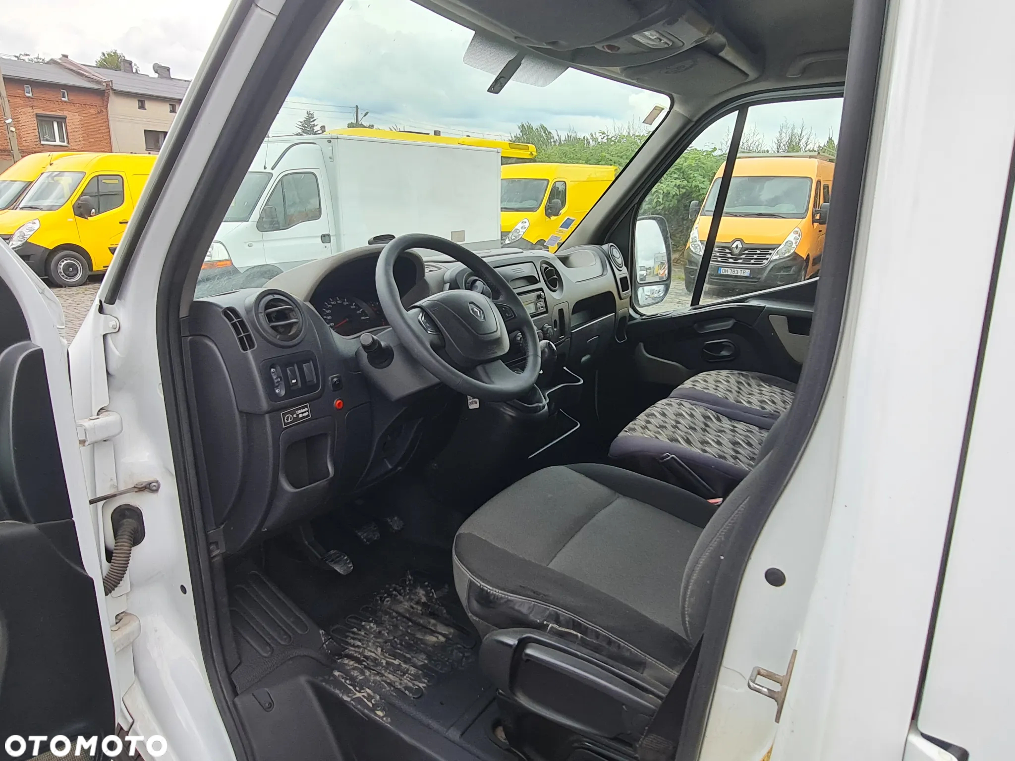 Renault Master Wywrotka 2016 r. Klima Brygadówka LIFT - 20