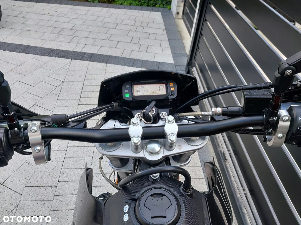 Aprilia RX - 8