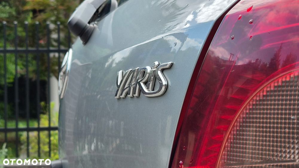 Toyota Yaris - 6