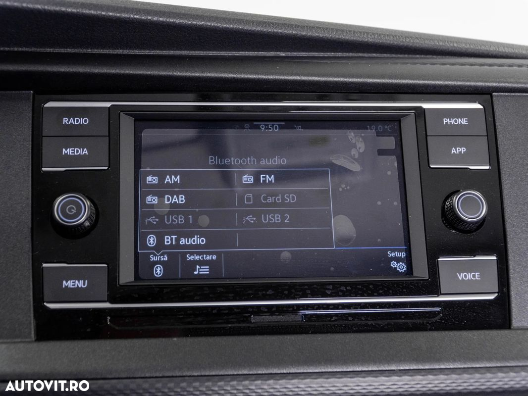 Volkswagen Transporter - 18