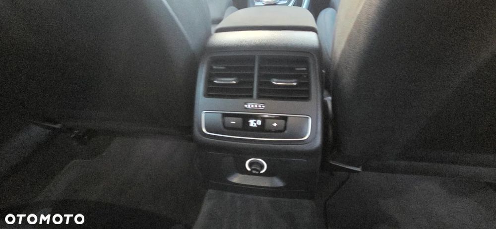 Audi A4 Avant 2.0 TDI - 34