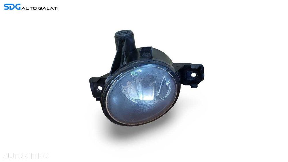 Proiector Ceata Stanga de pe Bara Spoiler Fata BMW X3 E83 2003 - 2010 Cod 6924655 [A0052] - 2