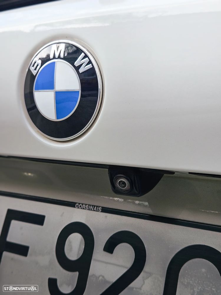 BMW 320 d Aut. Sport Line - 31
