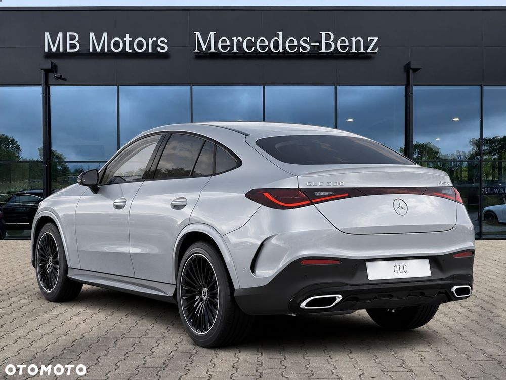 Mercedes-Benz GLC - 4