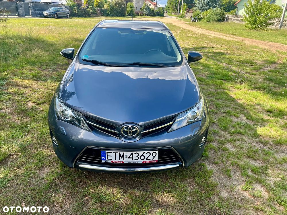 Toyota Auris 1.6 Valvematic Multidrive S Executive - 2