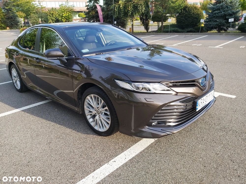 Toyota Camry 2.5 Hybrid Prestige CVT - 6