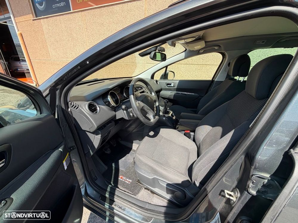 Peugeot 5008 1.6 BlueHDi Active - 5