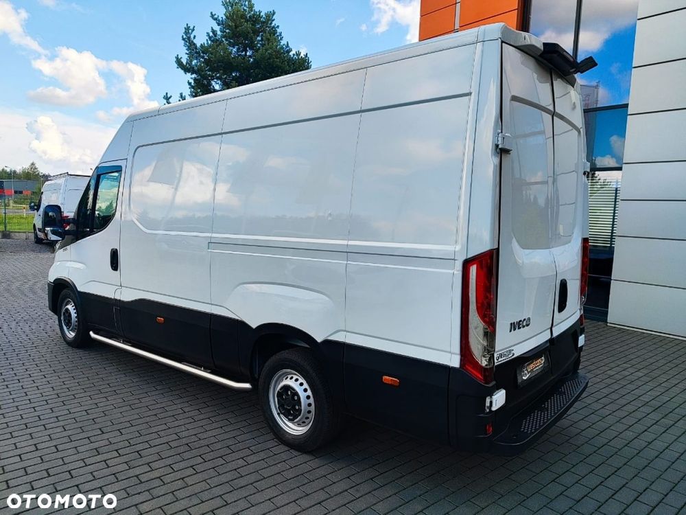 Iveco Daily - 8