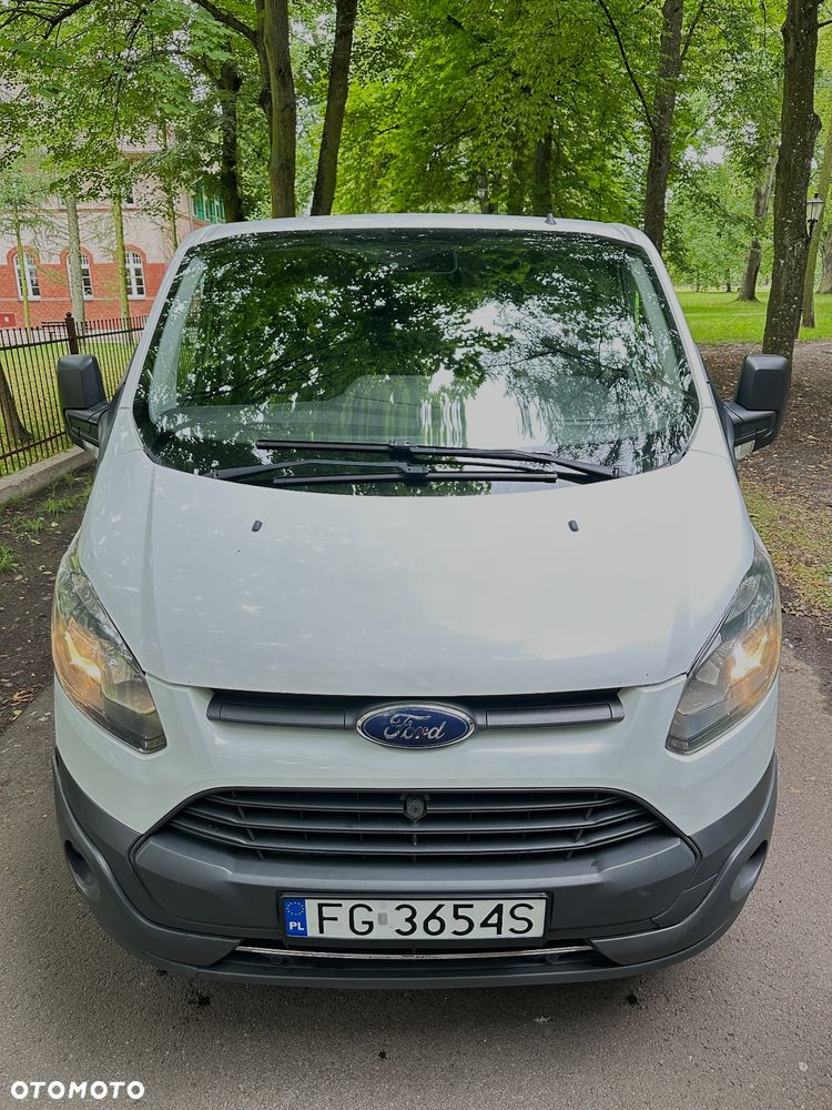 Ford TRANSIT CUSTOM - 11