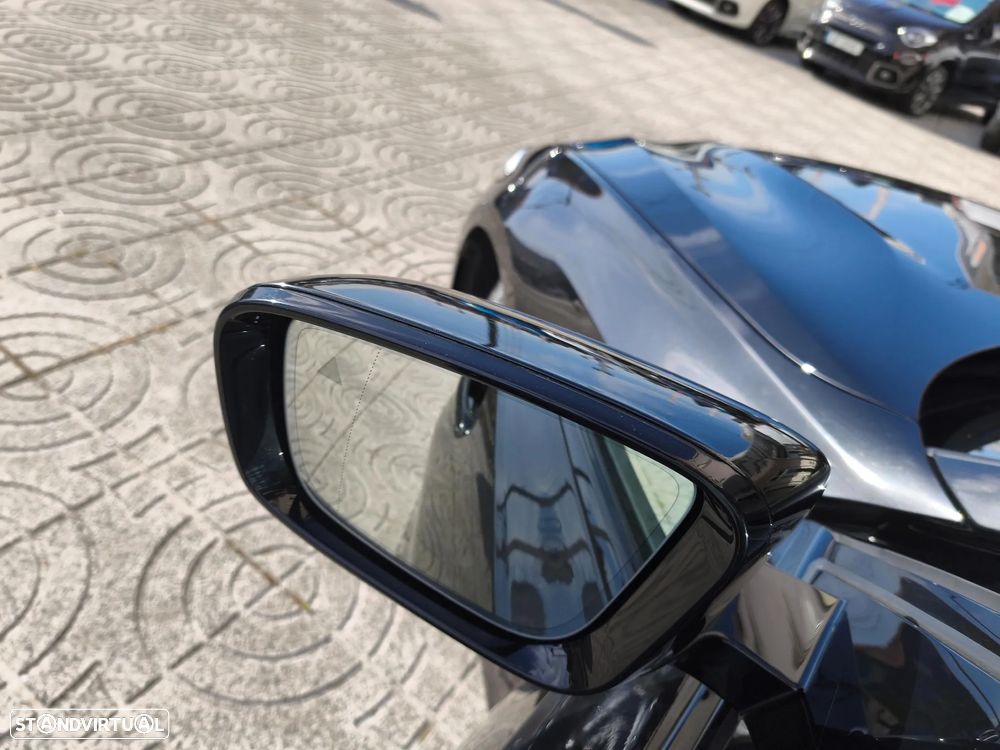 BMW 320 e Pack Desportivo M Auto - 23