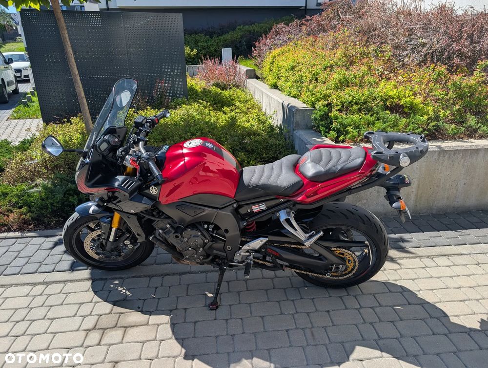 Yamaha FZ - 1