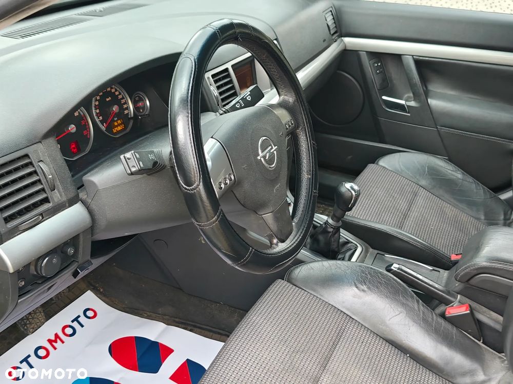 Opel Vectra 3.2 V6 Edition - 11