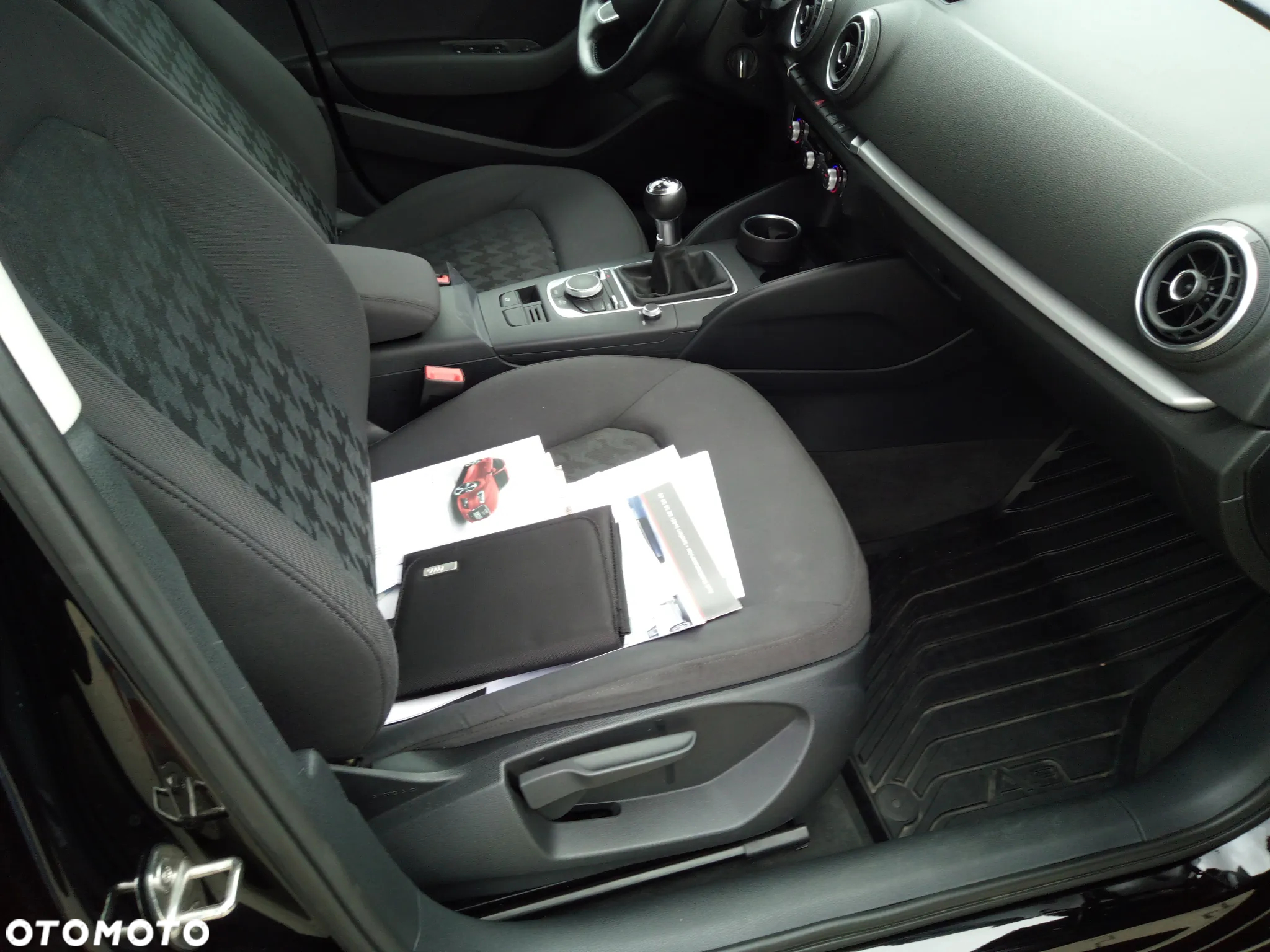 Audi A3 Limousine 1.6 TDI (clean diesel) Ambiente - 15