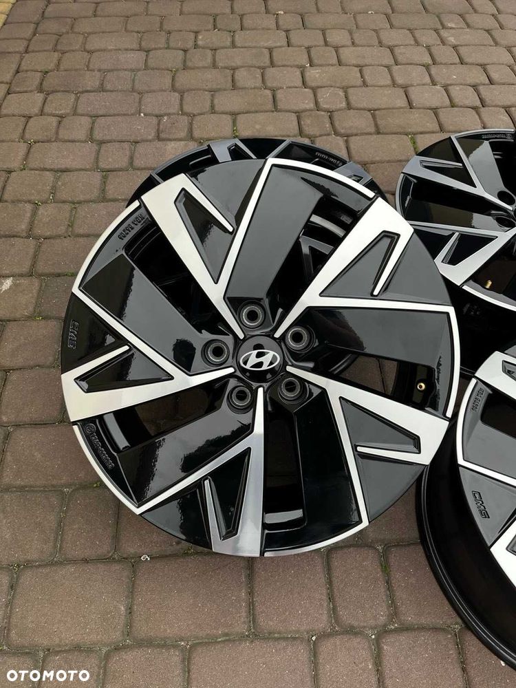 Alufelgi Hyundai 5x114,3 18 cali Tucson Kona Ioniq CZUJNIKI BI-COLOR - 1