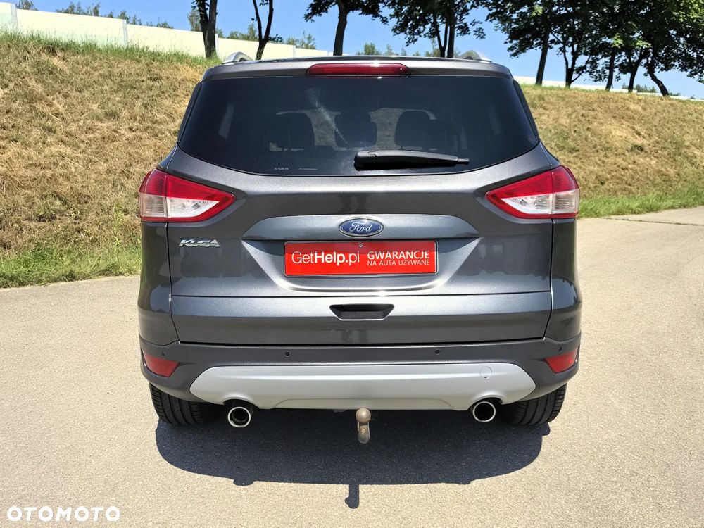 Ford Kuga 2.0 TDCi 2x4 Titanium - 12