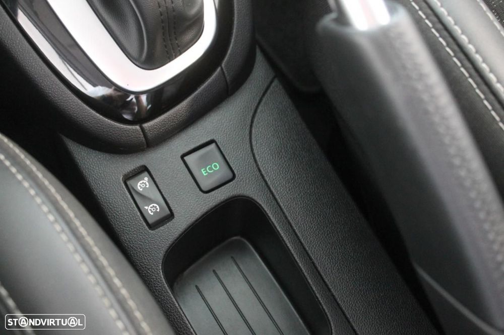 Renault Clio TCe 120 EDC Limited - 25