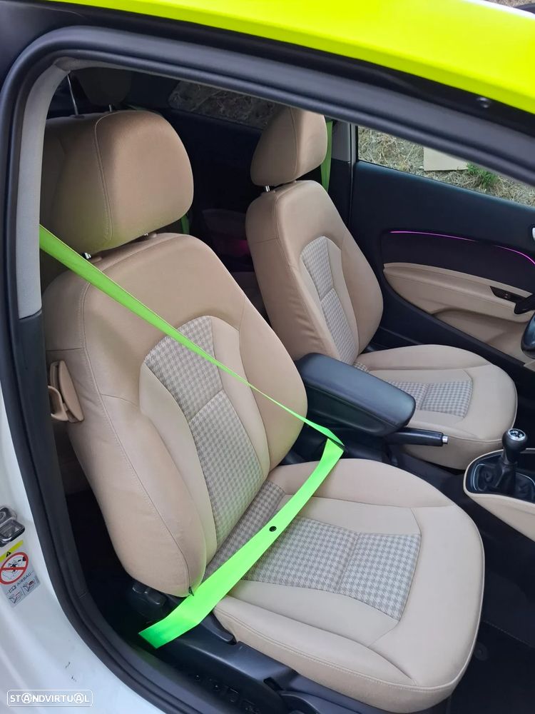 Audi A1 1.2 TFSI Advance - 25