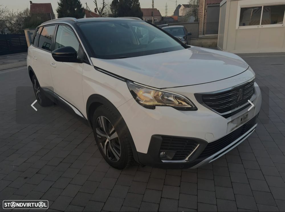 Peugeot 5008 PureTech 130 Stop & Start Allure Pack - 2