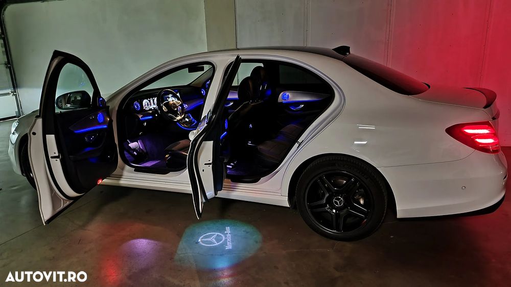 Mercedes-Benz E 200 9G-TRONIC - 36