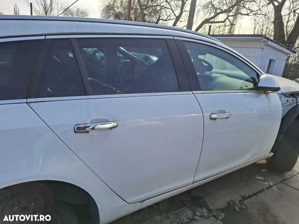 Usa dezechipata dreapta fata/spate Opel Insignia A 2010 Break - 1