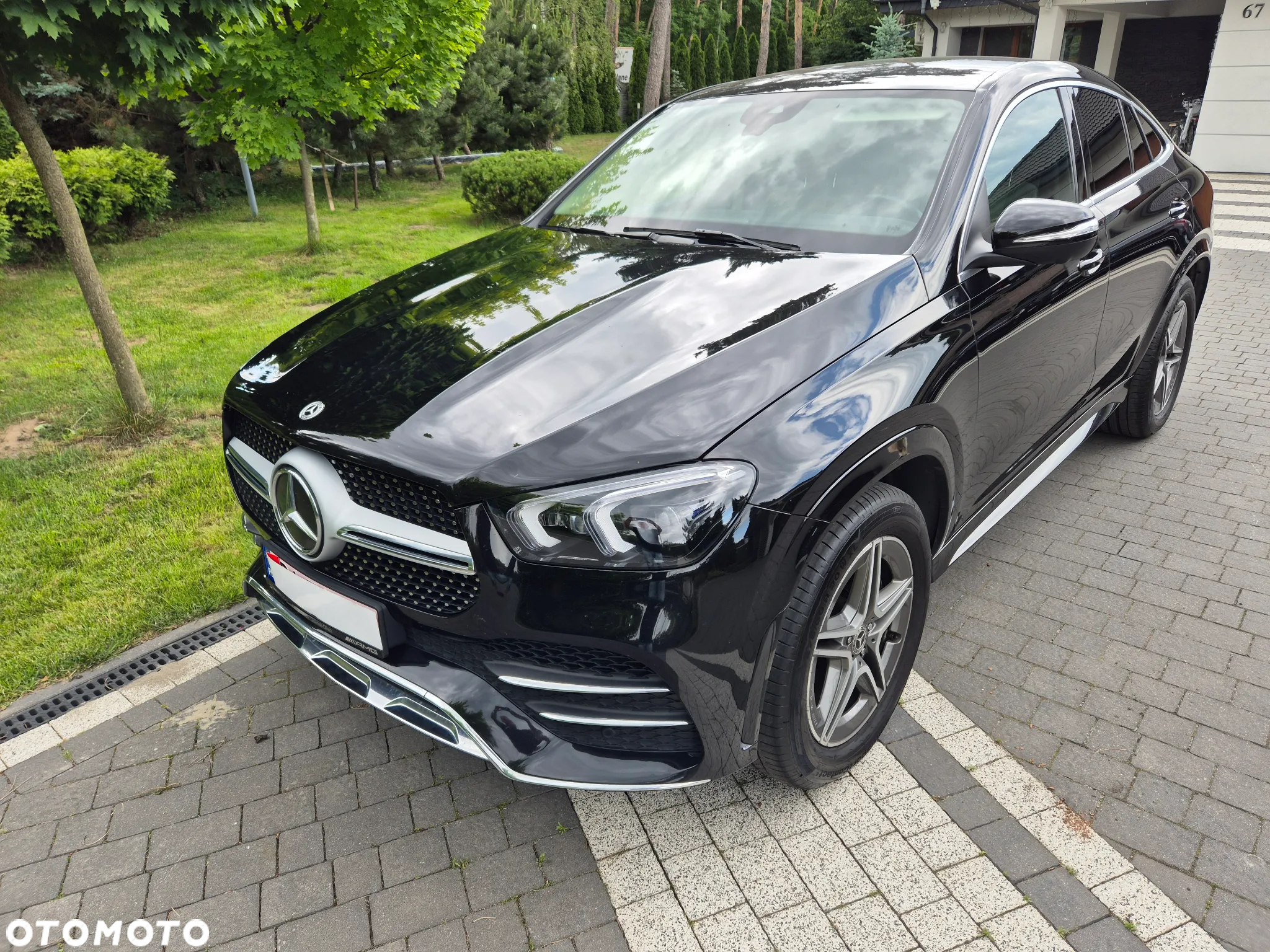 Mercedes-Benz GLE 300 d 4-Matic - 24