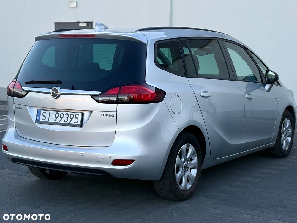 Opel Zafira - 16