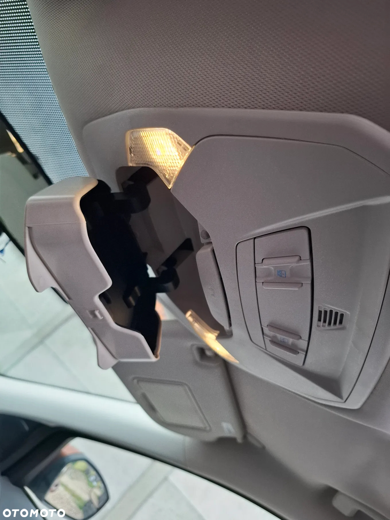 Ford Kuga - 22