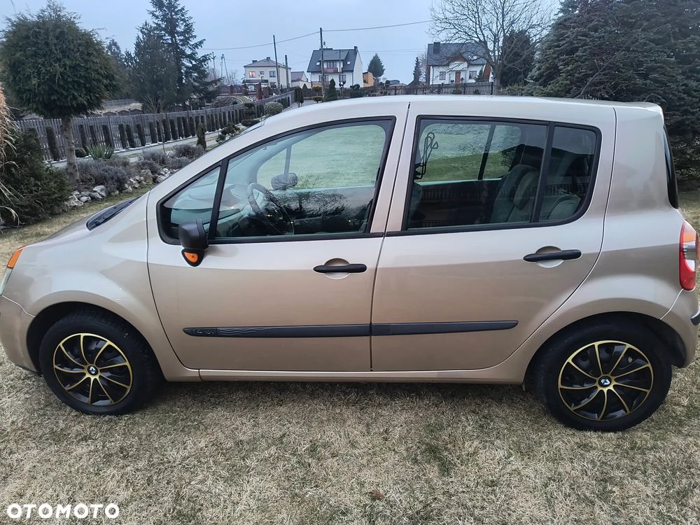 Renault Modus 1.4 16V Alize - 12