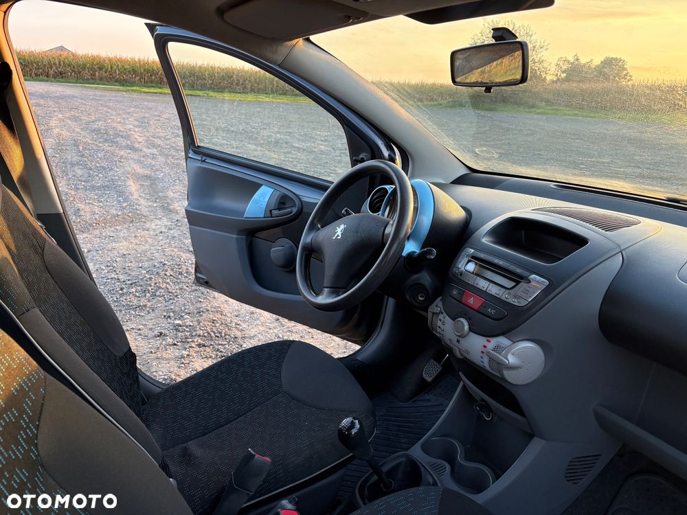 Peugeot 107 1.0 Urban Move - 11
