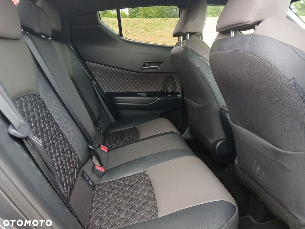 Toyota C-HR 2.0 Hybrid Executive - 10