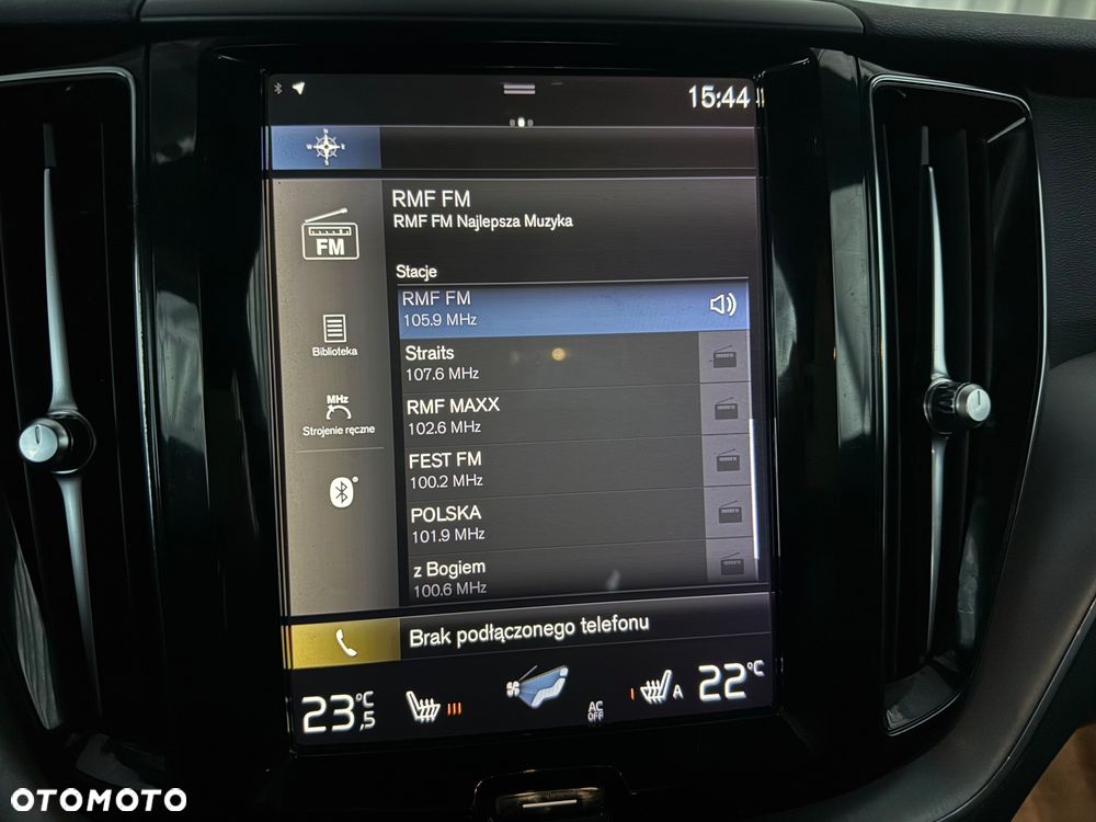 Volvo XC 60 D4 Geartronic Momentum Pro - 28