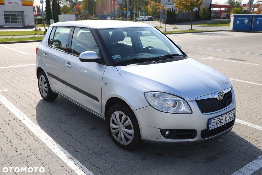 Skoda Fabia - 11