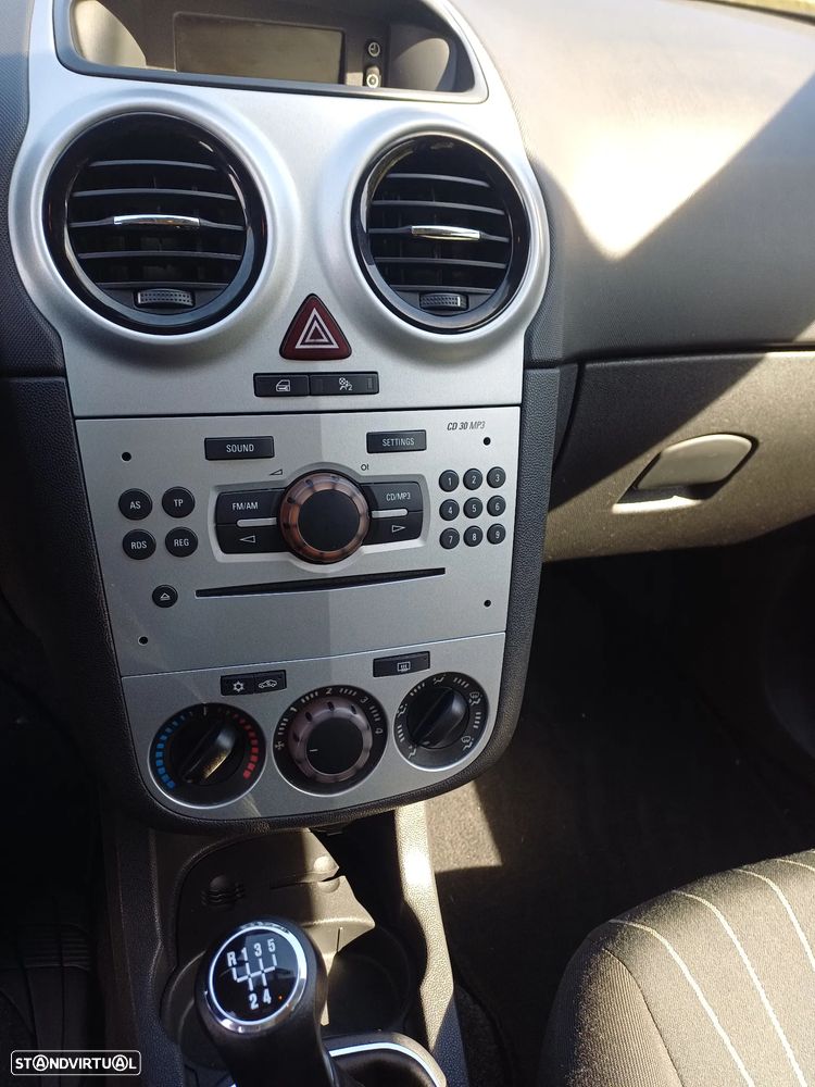 Opel Corsa 1.3 CDTi Enjoy EcoFLEX - 5