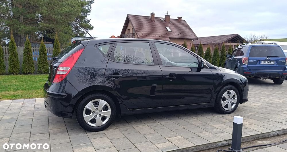 Hyundai i30 1.4 FIFA WM Edition - 13