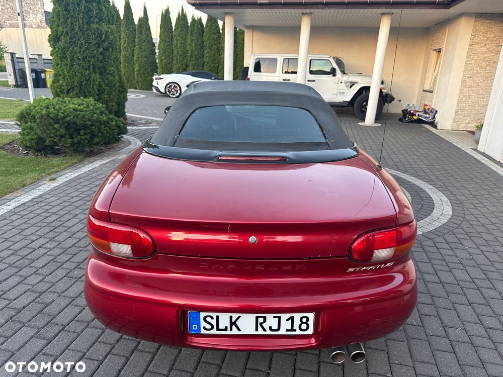 Chrysler Stratus LE 2.0L - 14