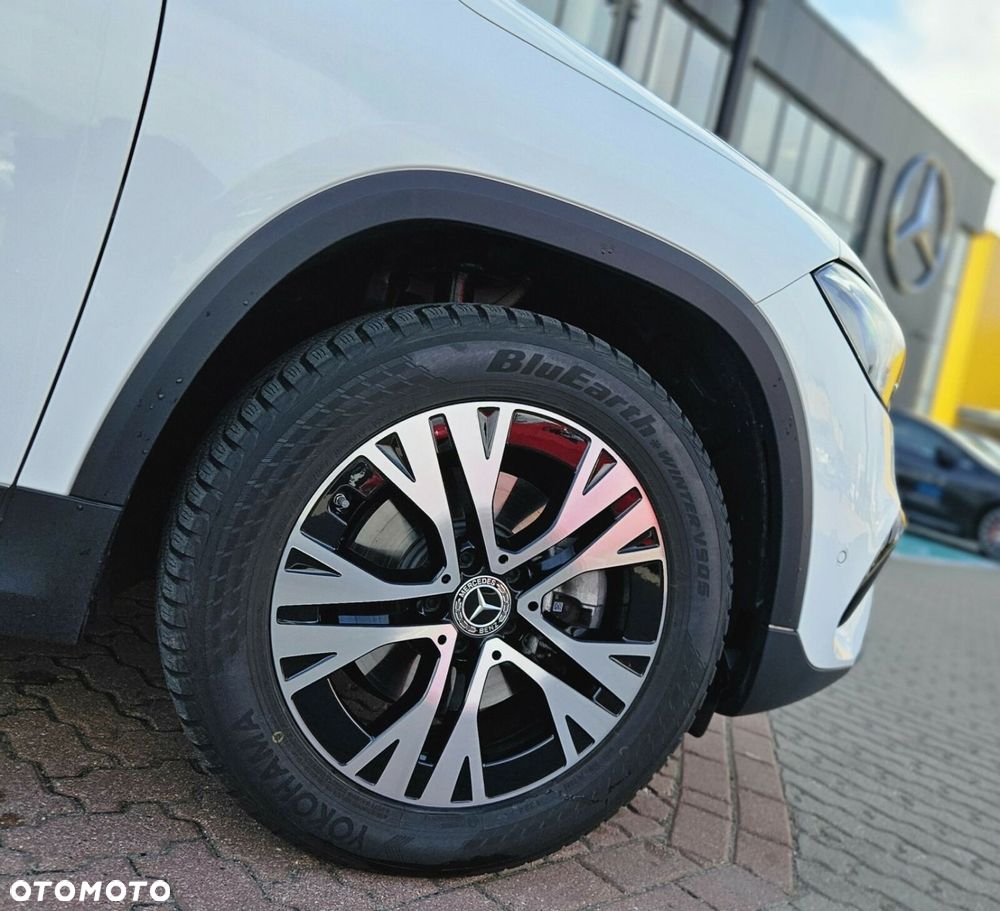 Mercedes-Benz GLA - 6