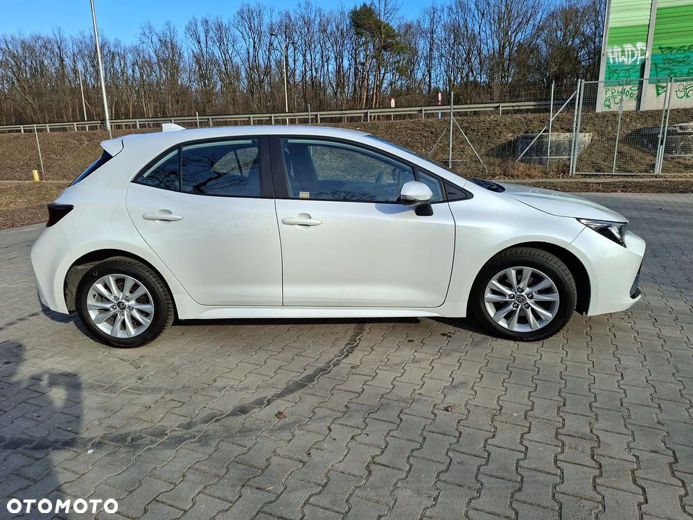 Toyota Corolla 1.8 Hybrid Comfort - 4