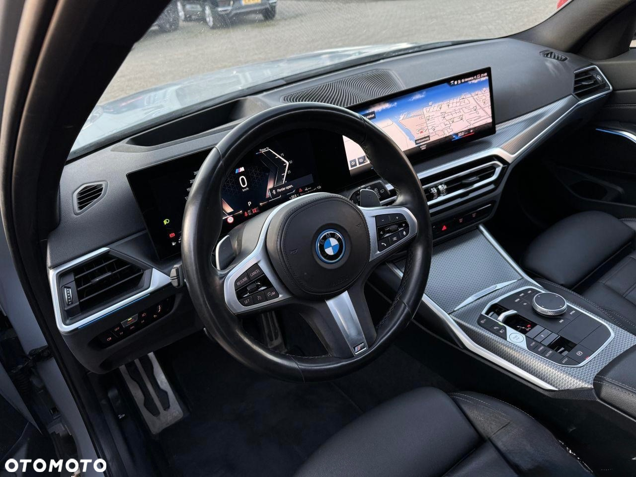BMW Seria 3 330e PHEV sport - 9