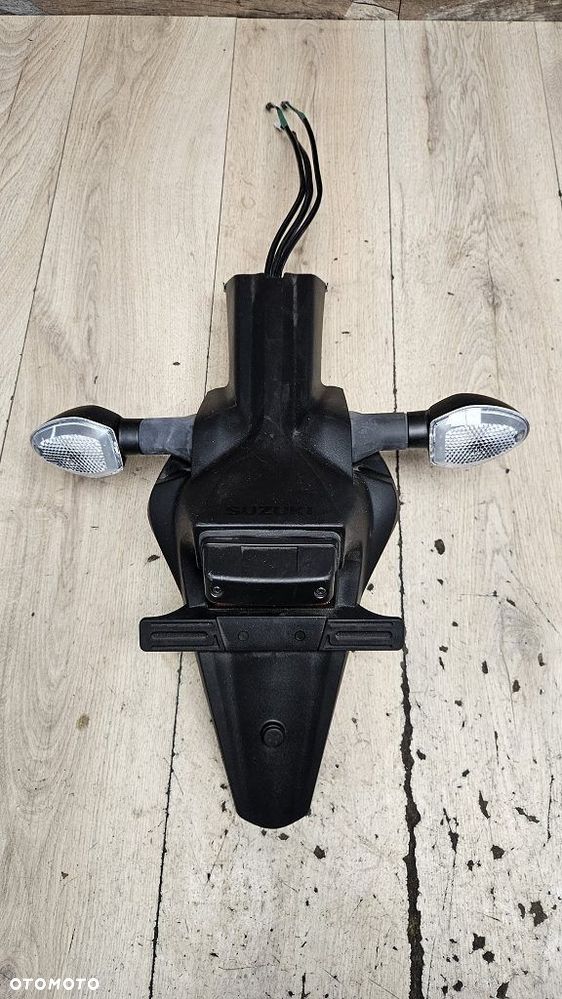 Uchwyt tablicy kierunkowskazy Suzuki GSX-S 1000 - 5