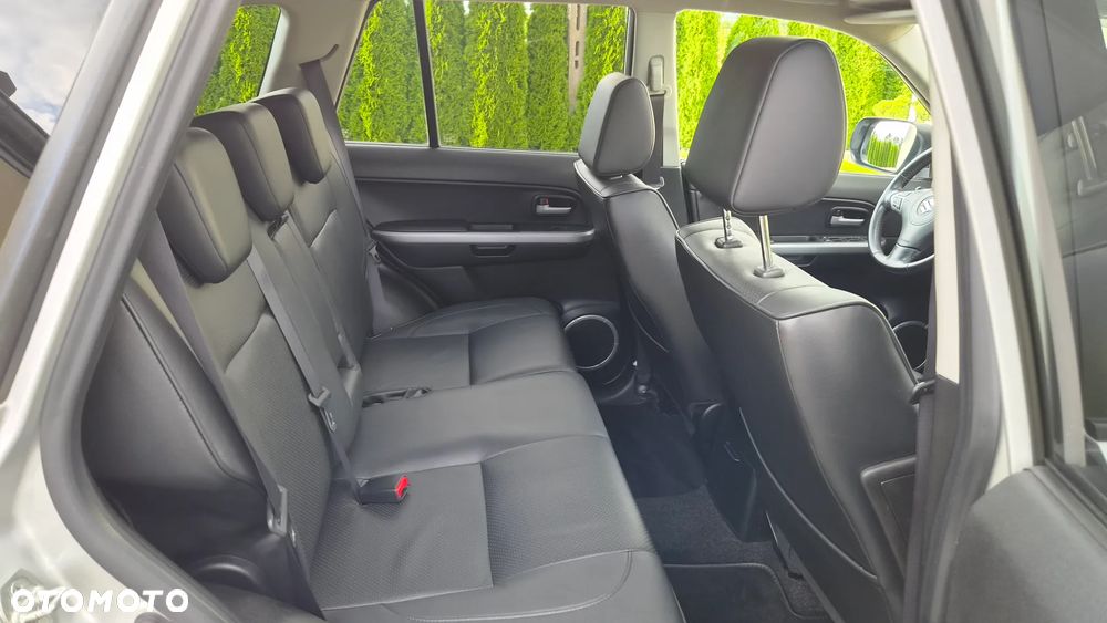 Suzuki Grand Vitara 1.9 DDiS Premium EU5 - 17