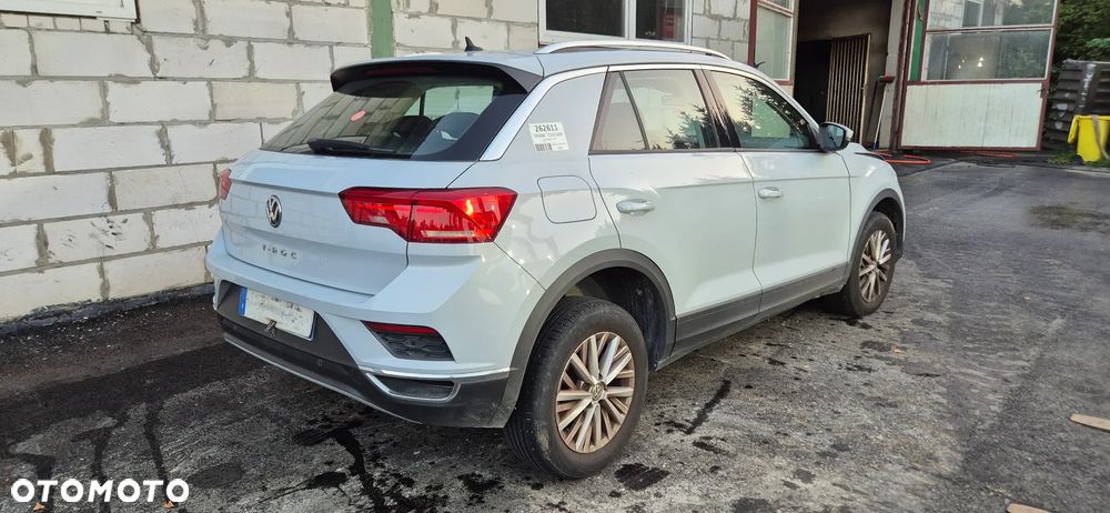 Volkswagen T-Roc 1.0 TSI - 10