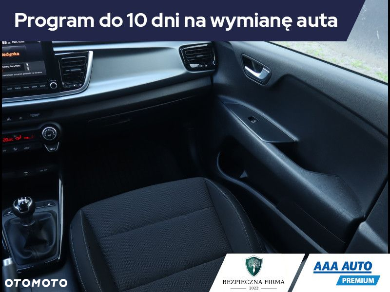Kia Rio - 9