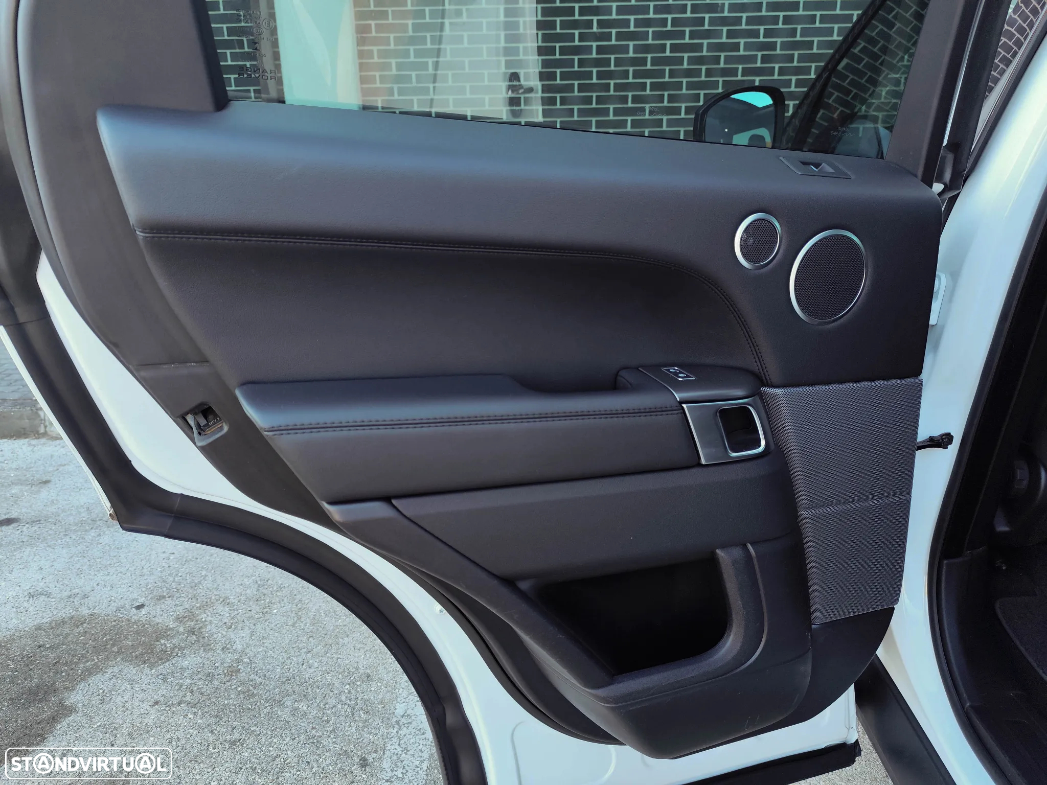 Land Rover Range Rover Sport 2.0 SD4 S - 28