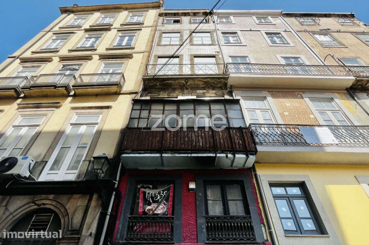 Estabelecimento Comercial para Venda – Centro do Porto - Grande imagem: 3/13