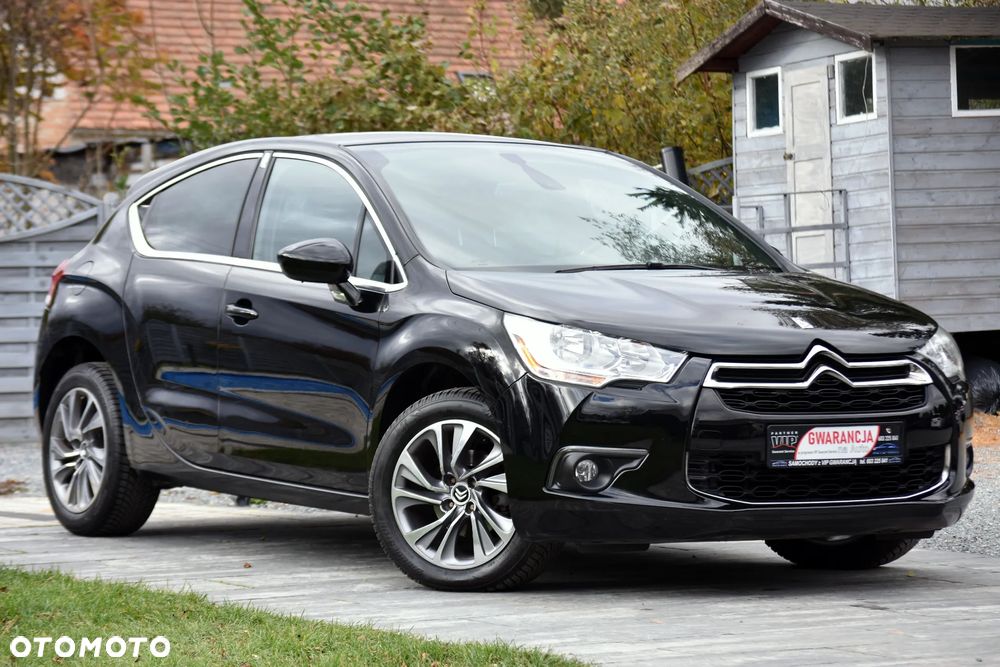 Citroën DS4 e-HDi 110 EGS6 SoChic - 10