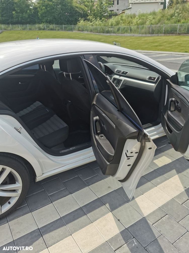 Volkswagen Passat CC - 17