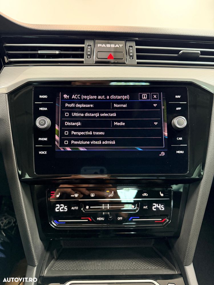 Volkswagen Passat 2.0 TDI DSG Highline - 30